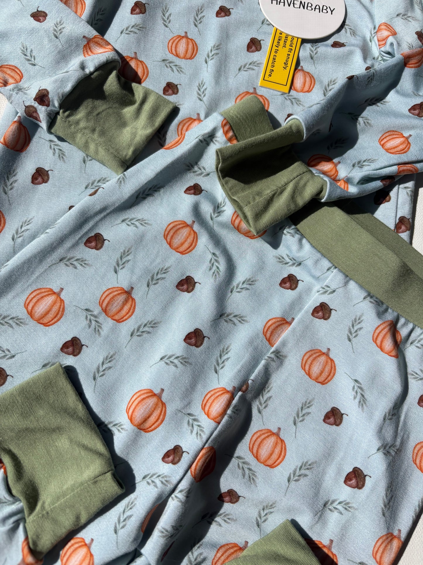 Little Leaf x Fall Two Piece Bamboo Set